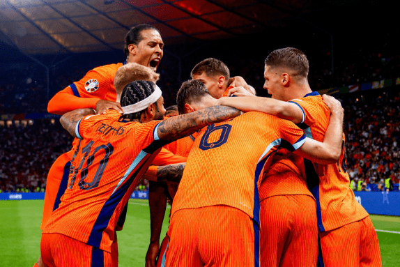 水庆霞,败北虽遗憾,球员竭尽全,万博manbetx体育平台,万博体育官网,万博体育app下载,ManBetX,SPORTS